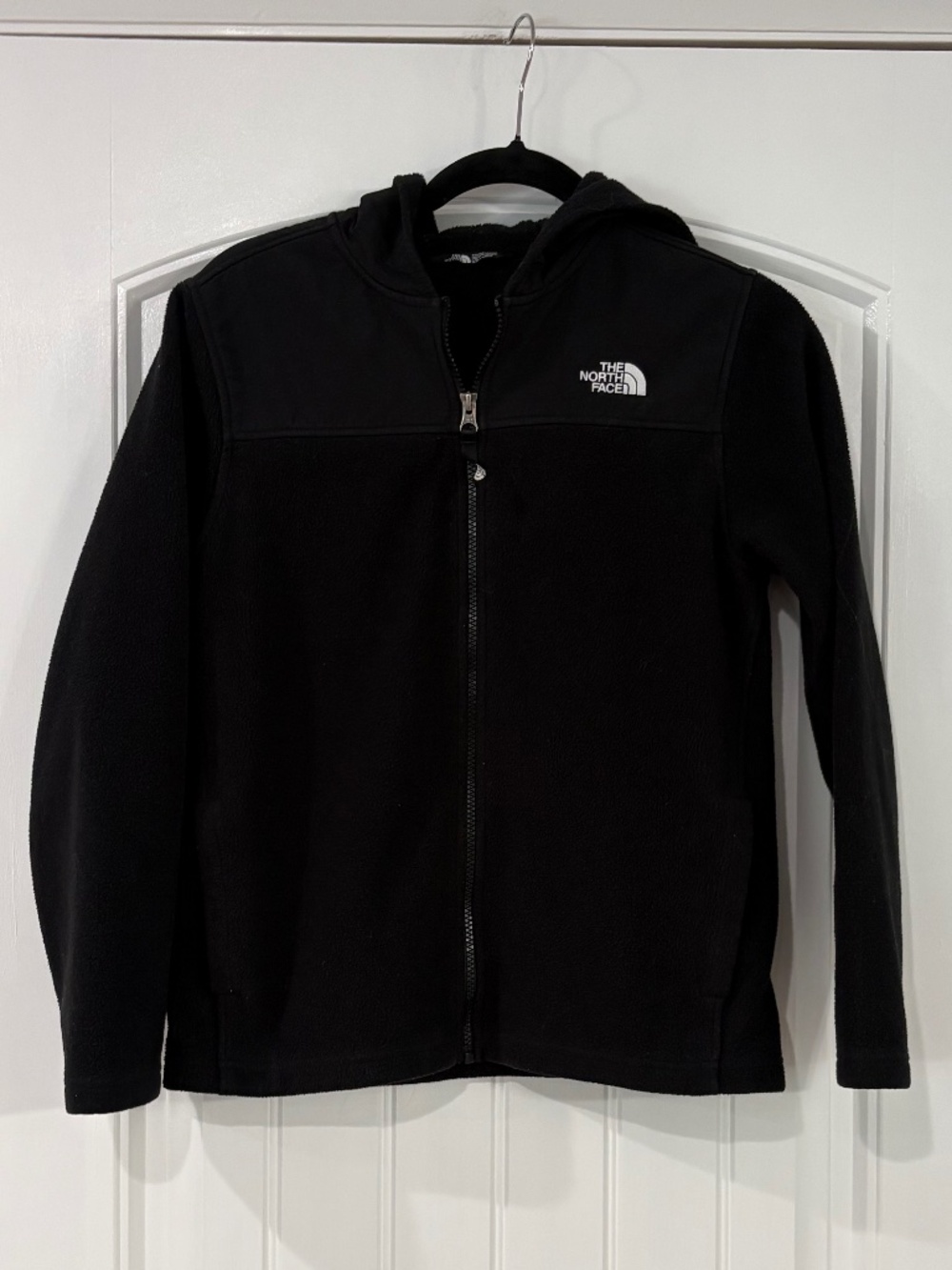 The North Face Youth Junior Large 14/16 black fleece Hoodie